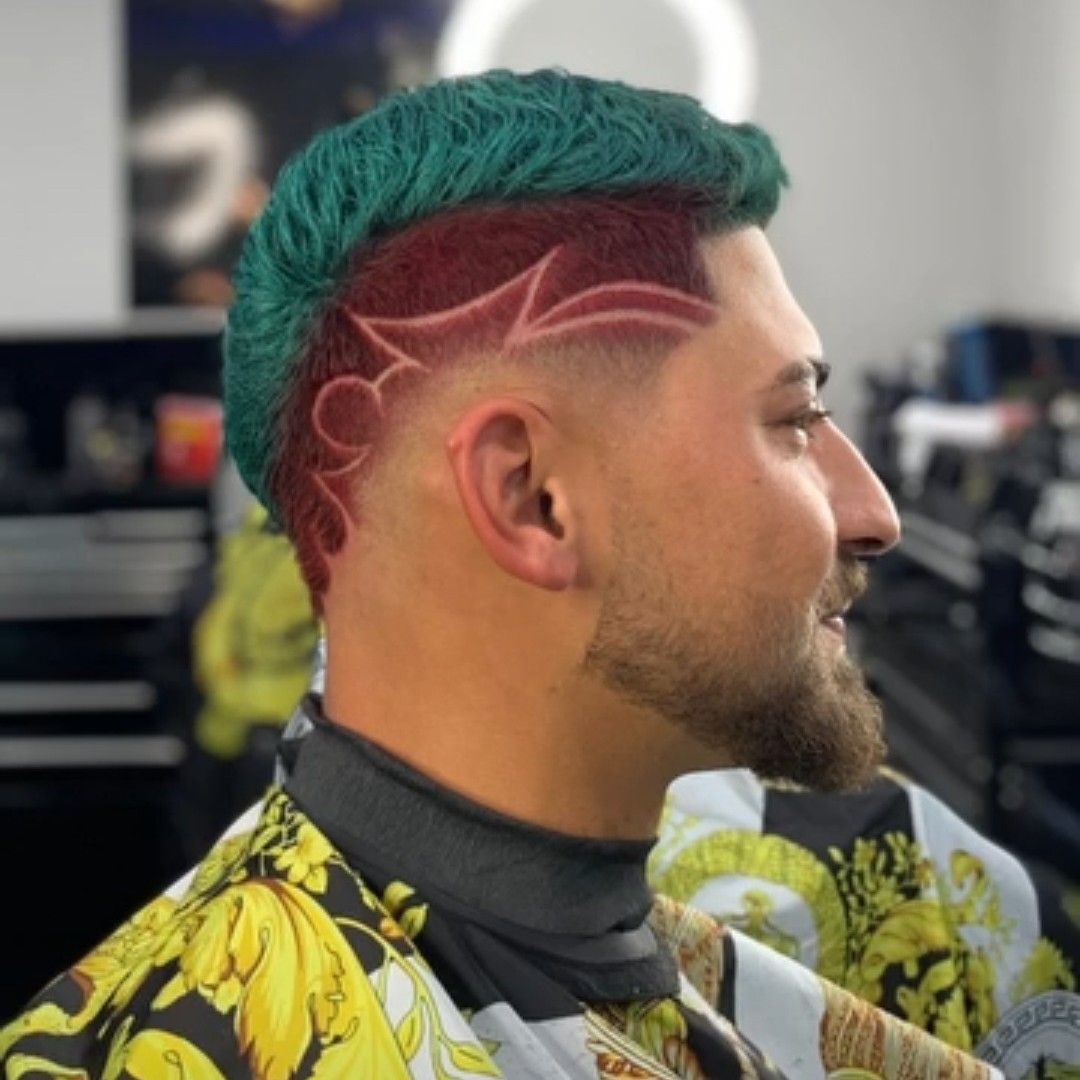 Decoloración verde con diseño