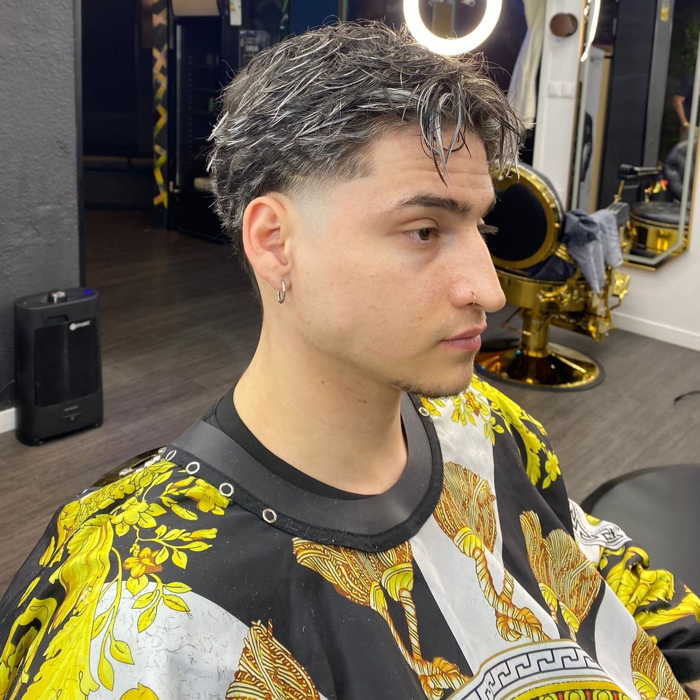 Corte texturizado con mechas